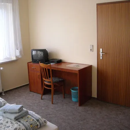 Ferienzimmer In Zur Alten Weide Im Oderbruch Gasthuis