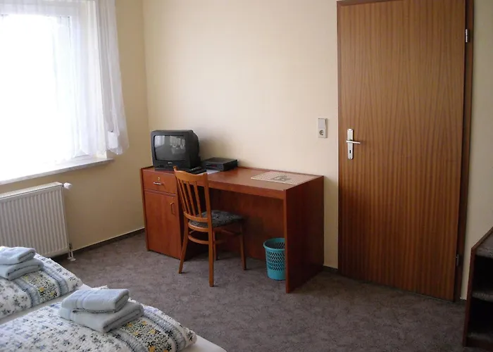 Ferienzimmer In Zur Alten Weide Im Oderbruch Konukevi